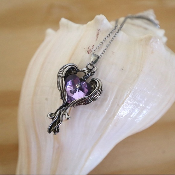 Phoenix‎ Heart Zirconia Pendant Necklace for Women’s Purple Color - Picture 3 of 6